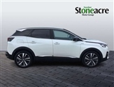 Peugeot 3008 Image 2