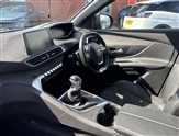 Peugeot 3008 Image 2