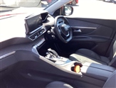 Peugeot 3008 Image 2