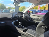 Peugeot 3008 Image 2