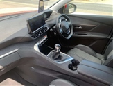 Peugeot 3008 Image 2