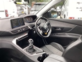 Peugeot 3008 Image 2