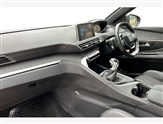 Peugeot 3008 Image 2