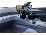 Peugeot 3008 Image 2