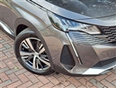 Peugeot 3008 Image 2