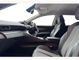 Peugeot 3008 Image 2