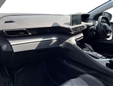 Peugeot 3008 Image 2