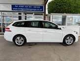 Peugeot 308 Image 2