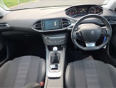 Peugeot 308 Image 3