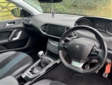 Peugeot 308 Image 2