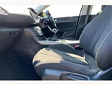 Peugeot 308 Image 2