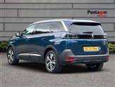 Peugeot 5008 Image 2