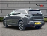 Peugeot 5008 Image 2