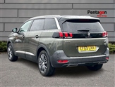 Peugeot 5008 Image 2