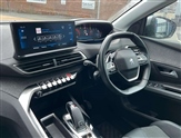 Peugeot 5008 Image 2