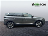 Peugeot 5008 Image 2