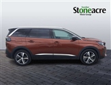 Peugeot 5008 Image 2