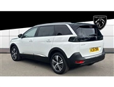 Peugeot 5008 Image 2
