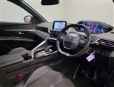 Peugeot 5008 Image 4