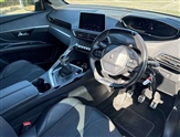 Peugeot 5008 Image 6