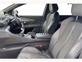 Peugeot 5008 Image 2