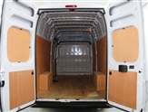 Peugeot Boxer Image 3