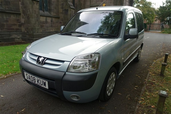 Large image for the Used Peugeot PARTNER COMBI