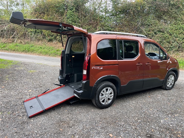 Large image for the Used Peugeot Rifter