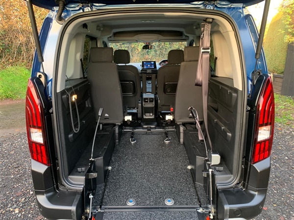 Large image for the Used Peugeot Rifter