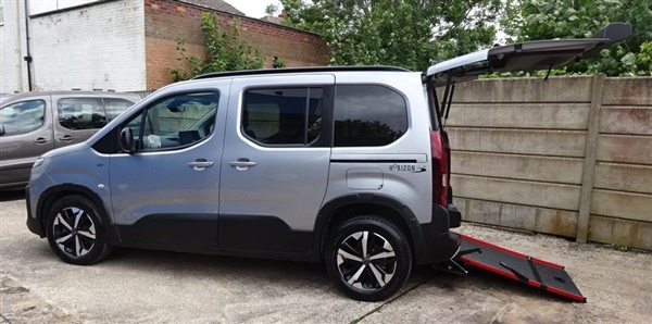 Large image for the Used Peugeot RIFTER