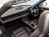 Porsche 911 Image 3