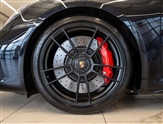 Porsche 911 Image 4