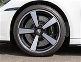 Porsche 911 Image 6