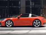 Porsche 911 Image 2