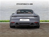 Porsche 911 Image 6