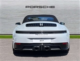 Porsche 911 Image 6