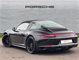 Porsche 911 Image 3