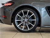 Porsche Boxster Image 6