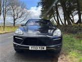 Porsche Cayenne Image 4