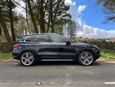 Porsche Cayenne Image 5