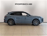 Porsche Cayenne Image 5