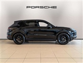 Porsche Cayenne Image 5