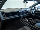 Porsche Cayenne Image 3