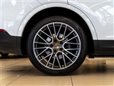 Porsche Cayenne Image 4