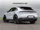 Porsche Cayenne Image 2