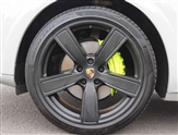 Porsche Cayenne Image 4