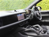 Porsche Cayenne Image 3