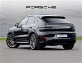 Porsche Cayenne Image 2