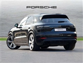 Porsche Cayenne Image 2