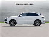 Porsche Cayenne Image 5